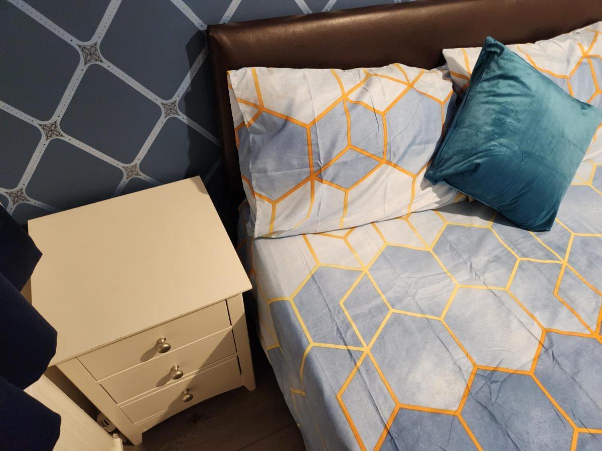 Gatwick Star Night Stay - Gatwick Crawley  Exteriör bild