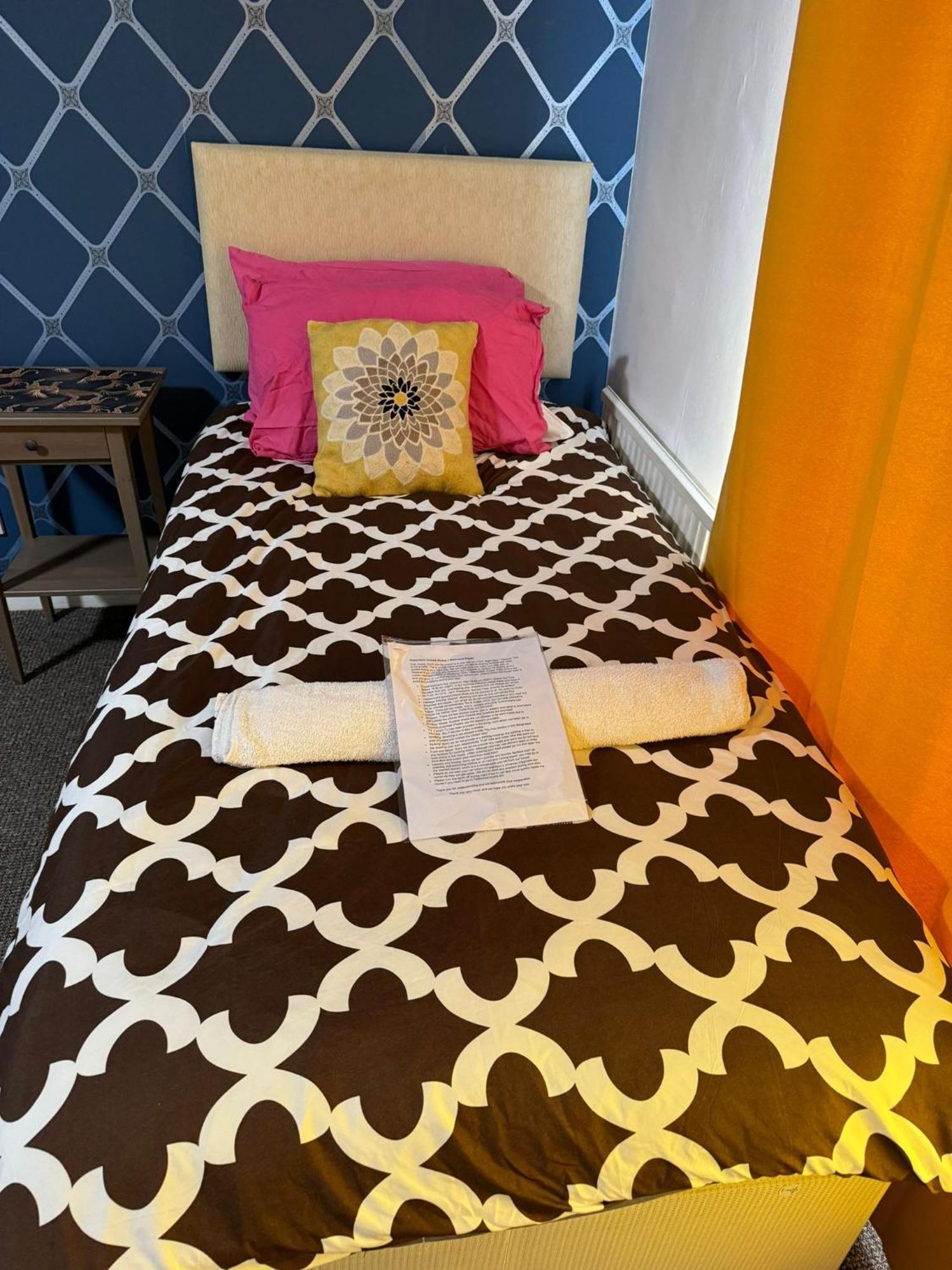 Gatwick Star Night Stay - Gatwick Crawley  Exteriör bild
